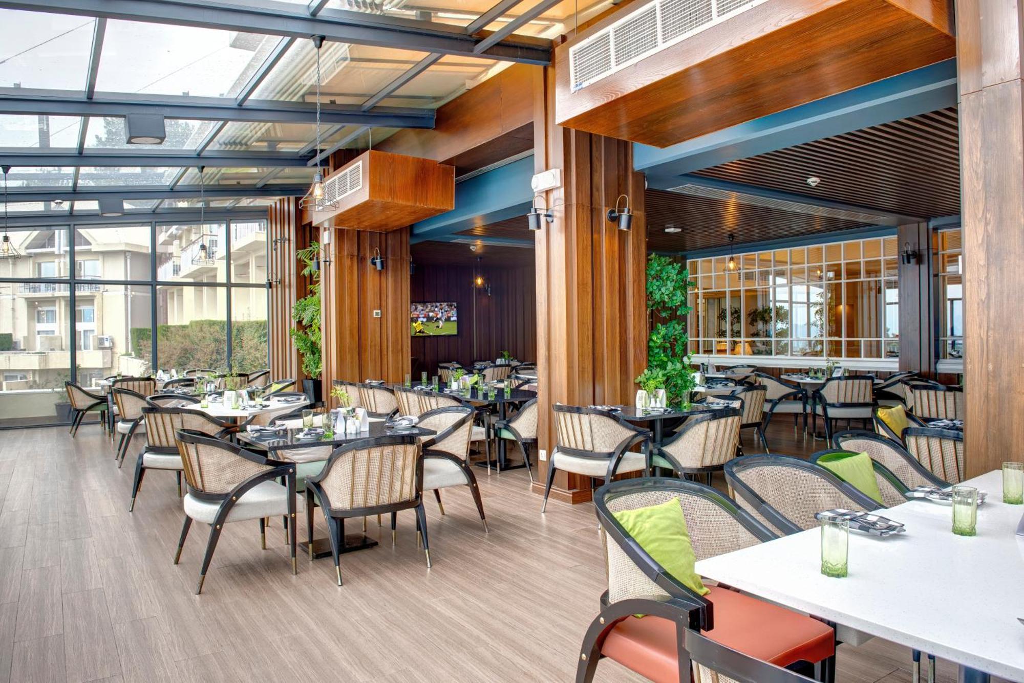 Pearl Continental Hotel, Bhurban Exterior photo